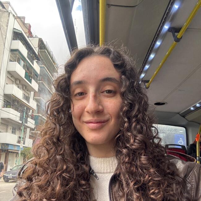 Babysitter in Vicente López: Clara