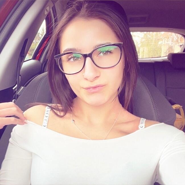 Babysitter in Tárnok: Panna Biborka