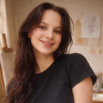 Babysitter in Tangier: Nora