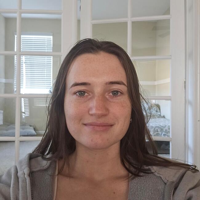 Babysitter in Brentwood (California): Bethany