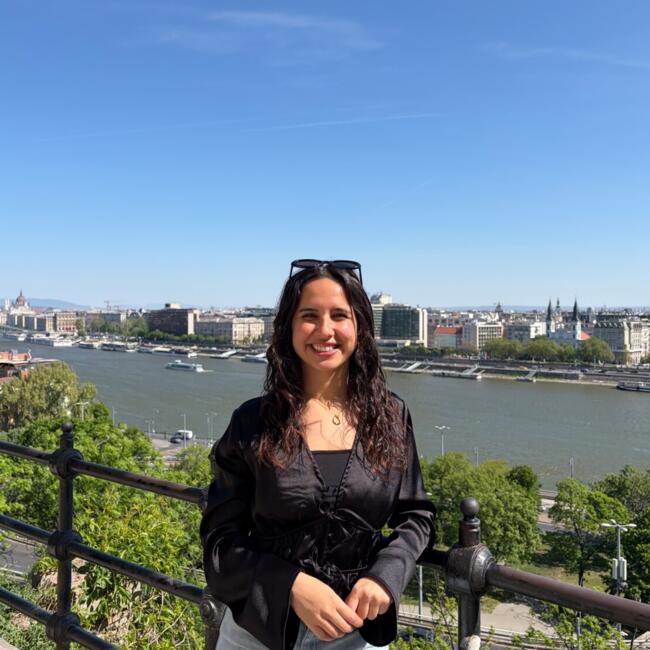Babysitter em Amadora: Madalena