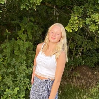 Babysitter in Västerås: Linnea