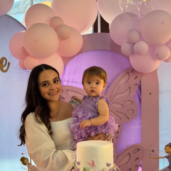 Babá em São Paulo: Laura