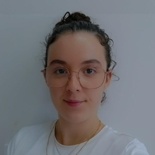 Babysitter in Nantes: Madeleine
