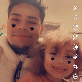 Trabajo para niñera en Niagara Falls: trabajo para niñera John