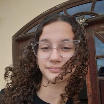 Babá em Vitória: Lavínia