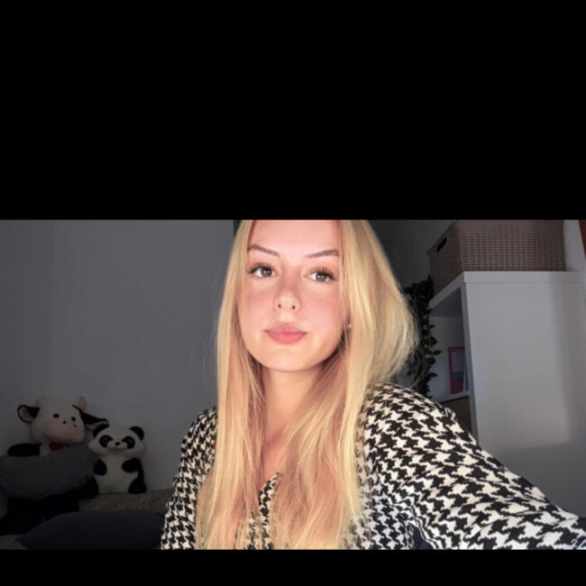 Babysitter in Madrid: Yvonne