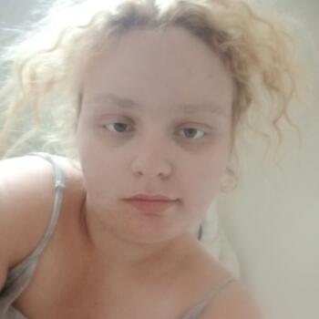 Babysitter in Rouen: Mandy