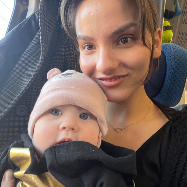 Babysitter in Wiązowna: Lena