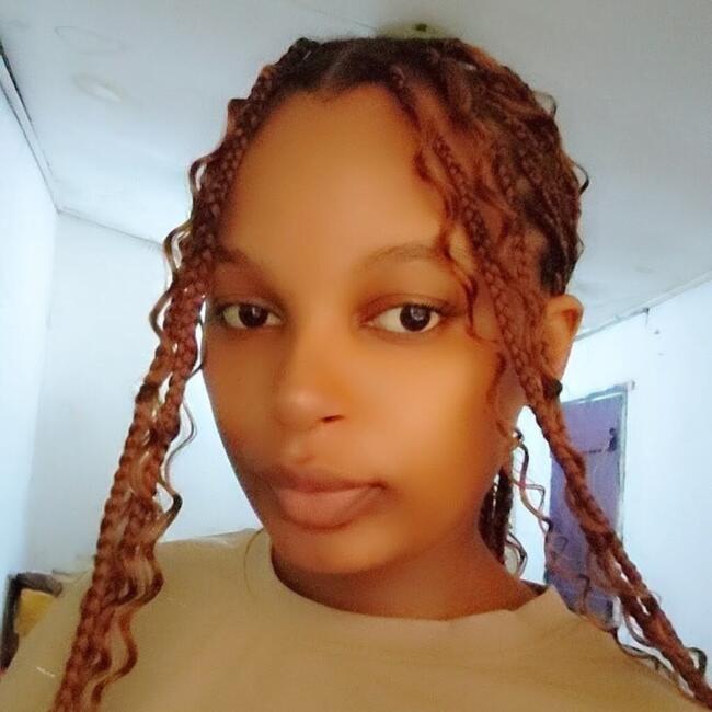 Babysitter in Dar es Salaam: Ester