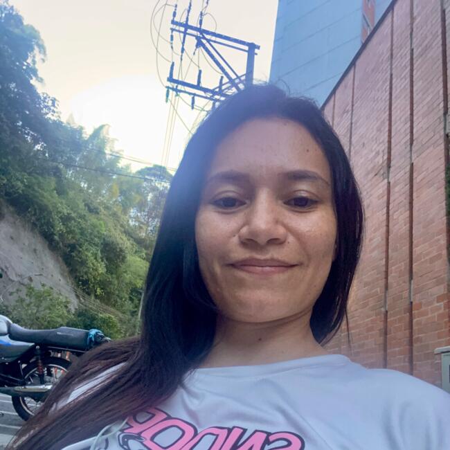 Niñera en Medellín: Laura