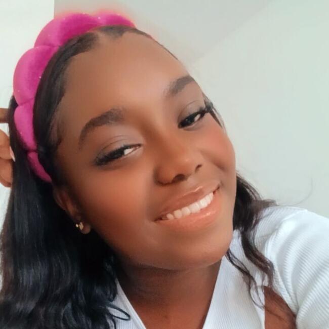 Niñera en Jamundí: Isabella