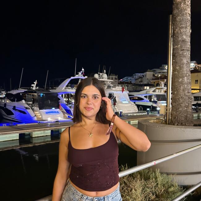 Babysitter em Mozelos (Distrito de Aveiro): Francisca  