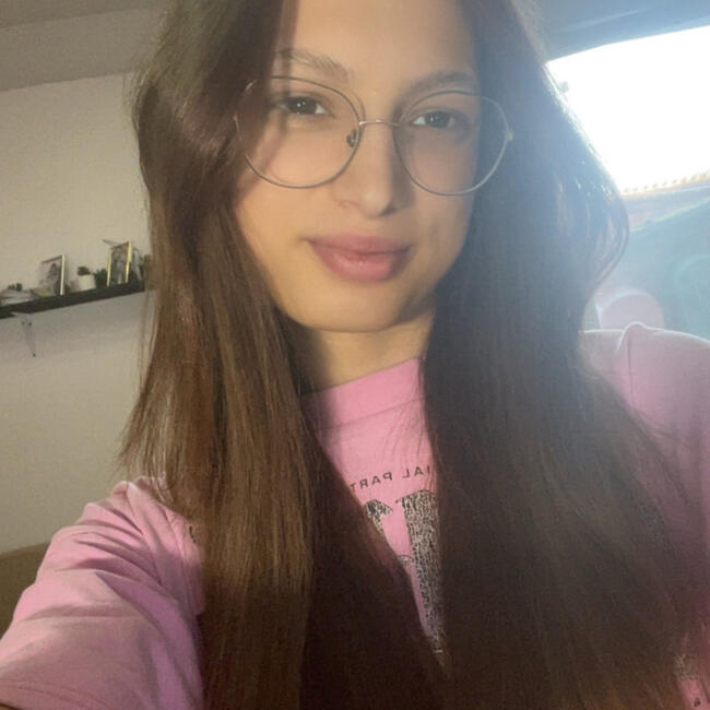 Babysitter in Cluj-Napoca: Iolanda