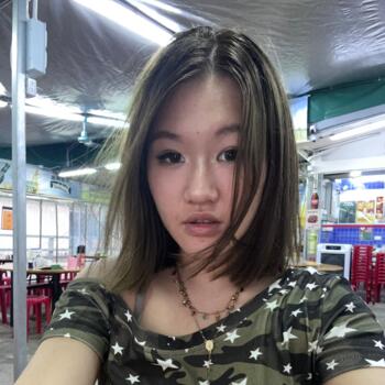 Babysitter in Hong Kong: Minnie