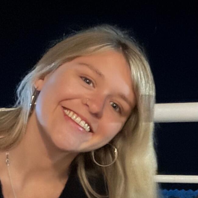 Babysitter in Pescara: Azul