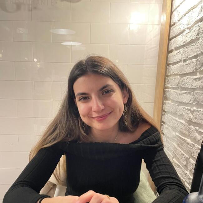 Canguro en Villanueva de la Torre: Yaiza