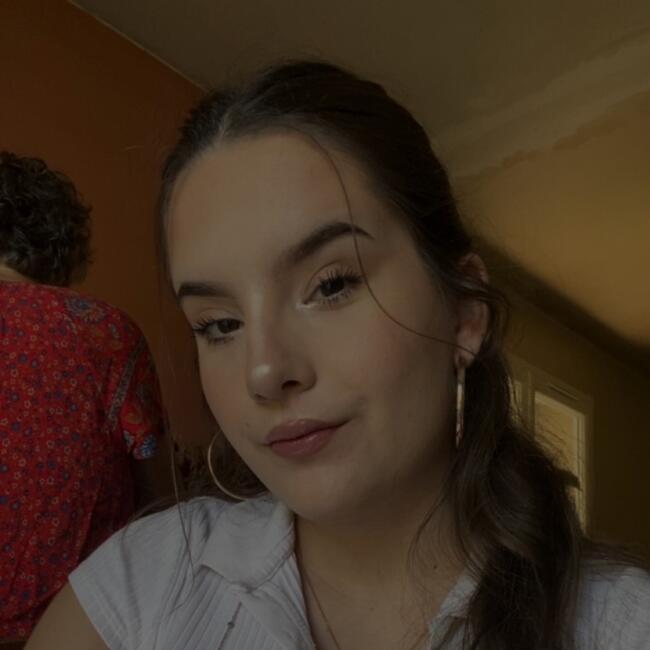 Job de garde d'enfants à Saint-Trivier-de-Courtes: Emeline