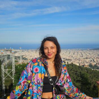 Canguro en París: Bruna