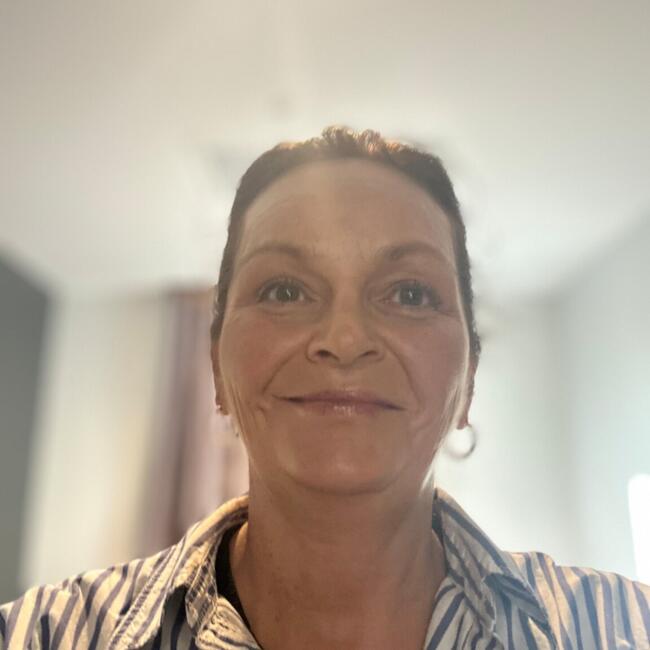 Babysitter in Ballarat: Kelly