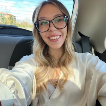 Babysitter in Prato: Olivia
