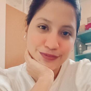 Babysitter in Miraflores District: Leandra