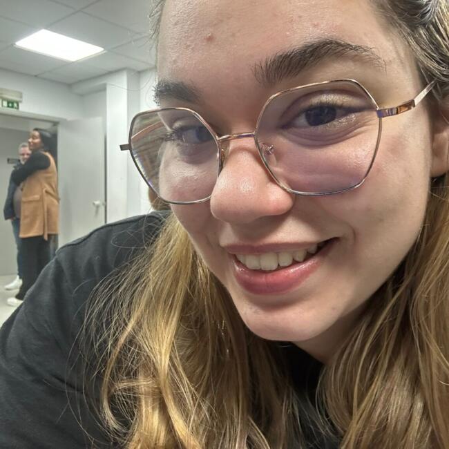 Babysitter in Matosinhos Municipality: Karol ️