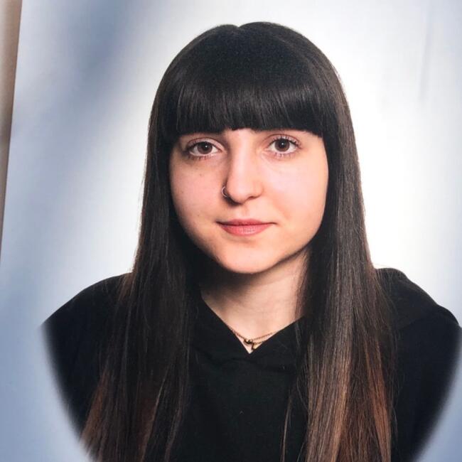 Niñera en Burgos: Lara