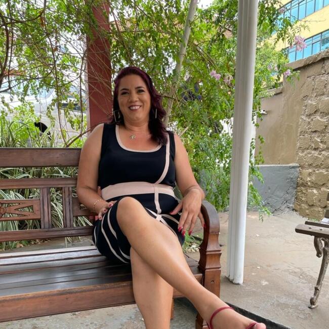 Babysitter in Ribeirão Preto: Lizabete