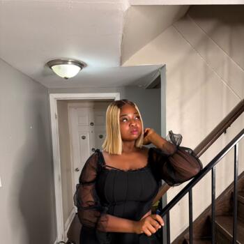 Babysitter Ajax: Oluwapelumi