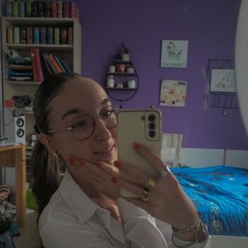 Babysitter in Trémentines: Jade