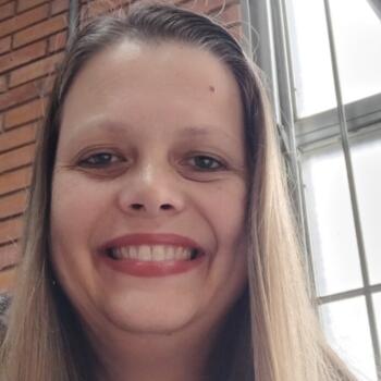 Babysitter in São Leopoldo: Pricila