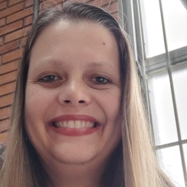 Babysitter in São Leopoldo: Pricila