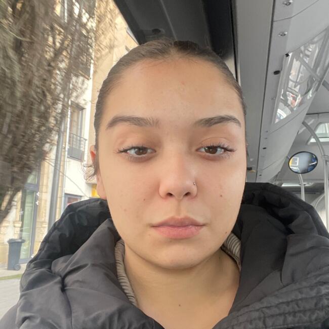 Babysitter in Düdelingen: Viviane