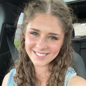 Baby-sitter in Saskatoon: Summer