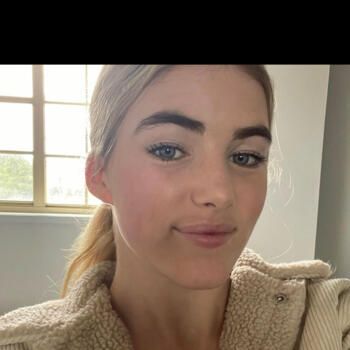 Babysitter in Port Macquarie: Chanel