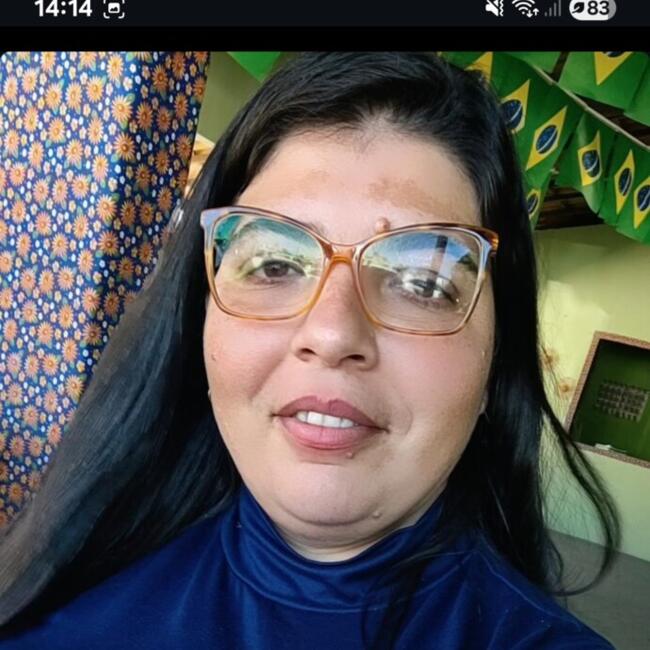 Babá em Barra dos Coqueiros: Regina cruz