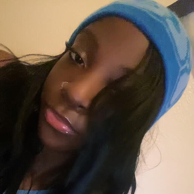 Babysitter in Henderson: Romanique