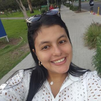 Niñera en Manta: Nicole