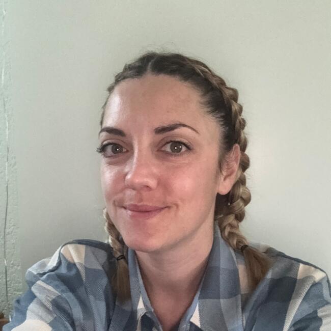 Babysitter in Küsnacht: Alona