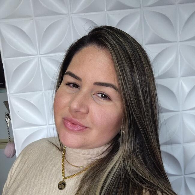 Babá em Gravataí: Bruna