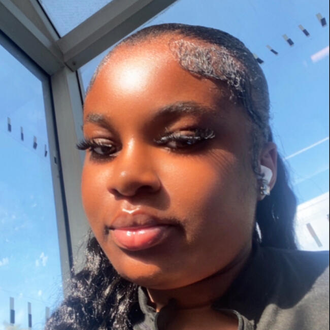 Babysitter in Châtenay-Malabry: Talia