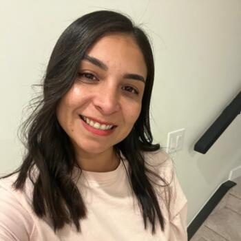Babysitter in Banff: Francisca