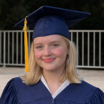 Babysitter in Sunshine Coast: Eva