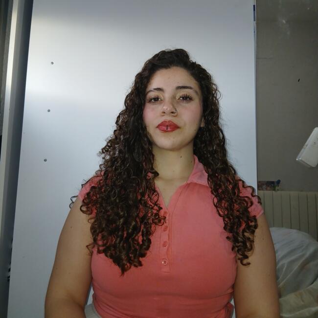 Babysitter in Valencia: Melany