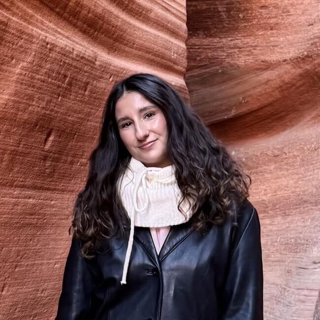 Babysitter in Béthencourt-sur-Mer: Lola