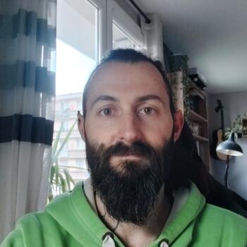 Offre d'emploi pour assistante maternelle à Seyssinet-Pariset: job de garde d'enfants Robin