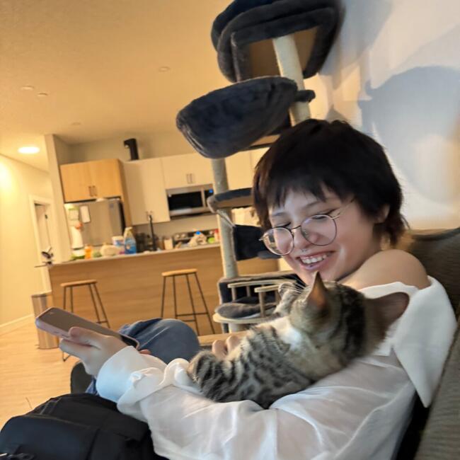 Babysitter in Edmonton: Myra