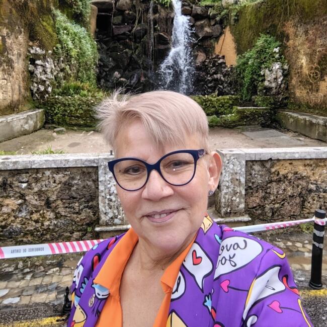 Babysitter in Porto: Luz Marina