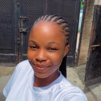 Babysitter Lagos: Favour